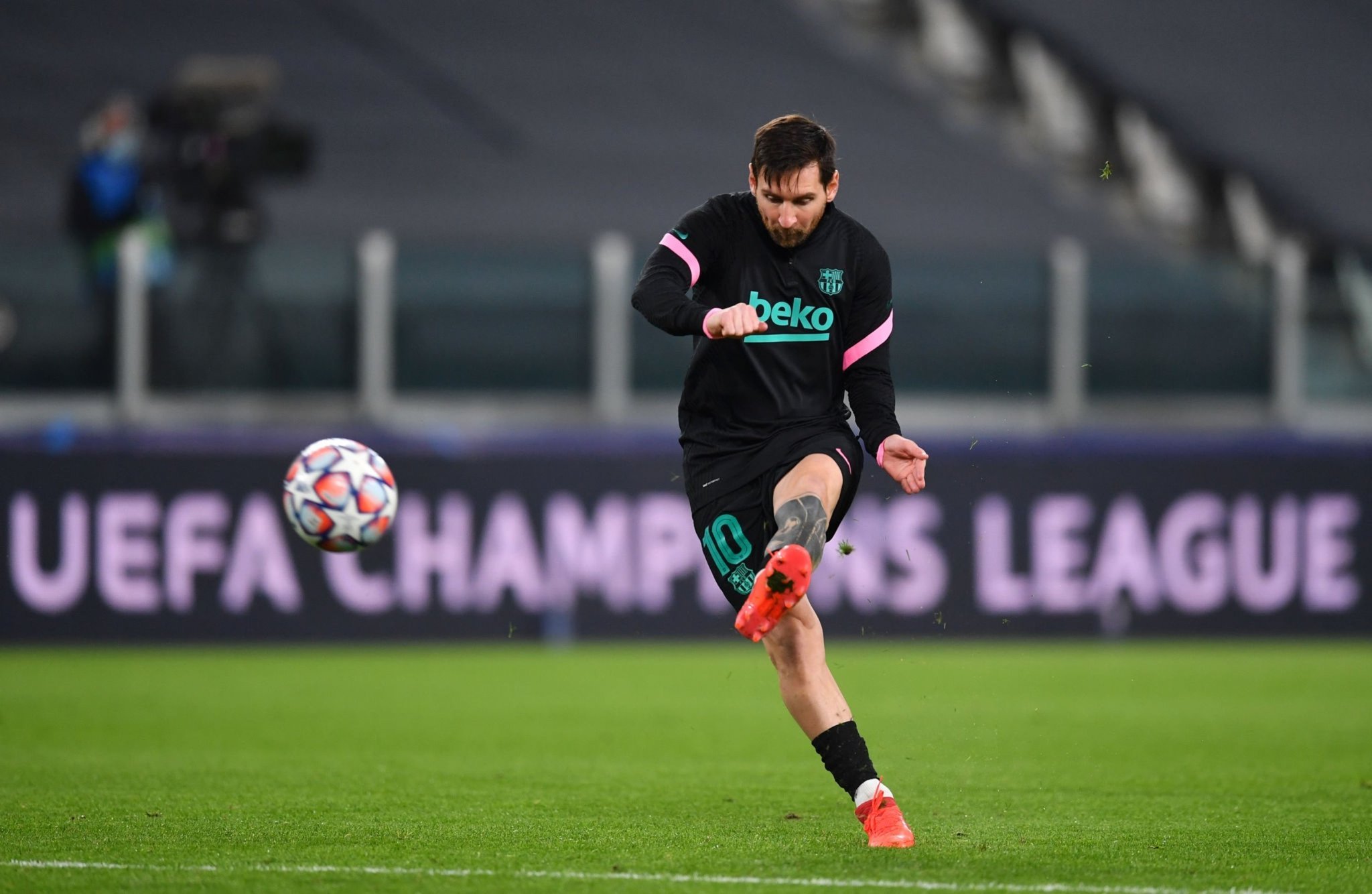 滑板作为一 滑板作为一