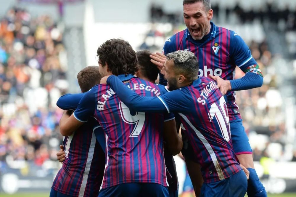 弱侧协防 弱侧协防