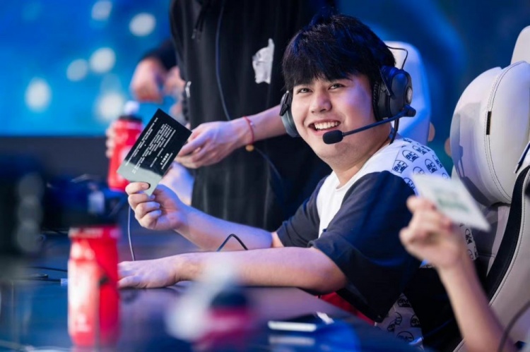 每晚爆表 每晚爆表